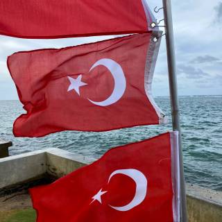 Turkish flag 4k wallpaper