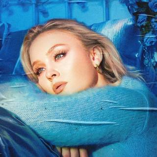 Zara Larsson iPhone wallpaper