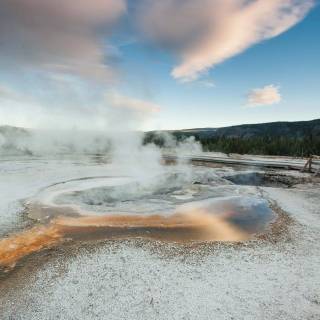 Yellowstone phone wallpaper