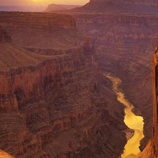 Yellowstone phone wallpaper