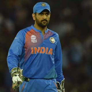 MS Dhoni wallpaper