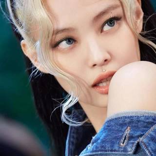 Jennie Kim HD iPhone wallpaper