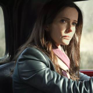 Bitsie Tulloch wallpaper