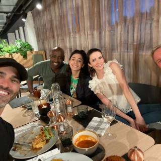 Bitsie Tulloch wallpaper