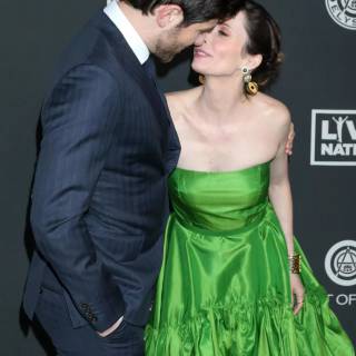 Bitsie Tulloch wallpaper