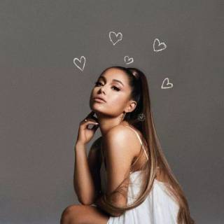 Ariana Grande wallpaper