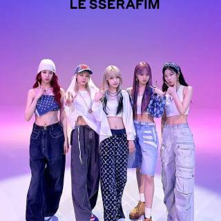 LE SSERAFIM wallpaper