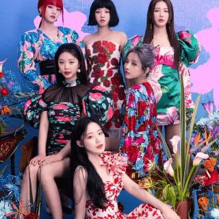 (G)I-DLE wallpaper
