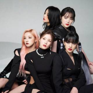 (G)I-DLE wallpaper