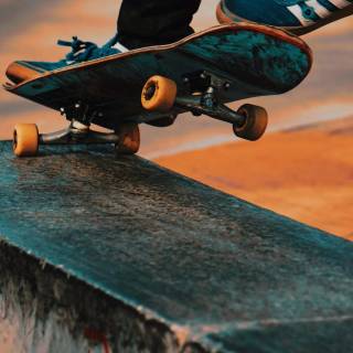 Skateboarding wallpaper