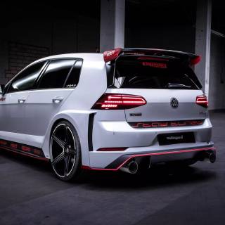 Volkswagen Golf R wallpaper