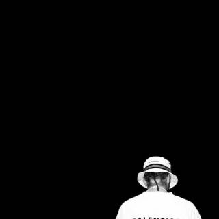 Balenciaga wallpaper