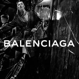 Balenciaga wallpaper