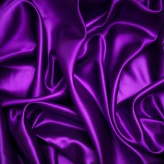 Silk wallpaper