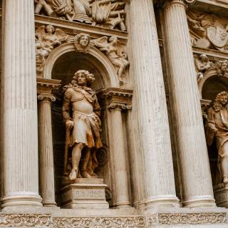 Light academia wallpaper