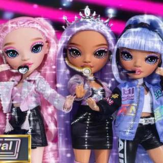 Rainbow High wallpaper