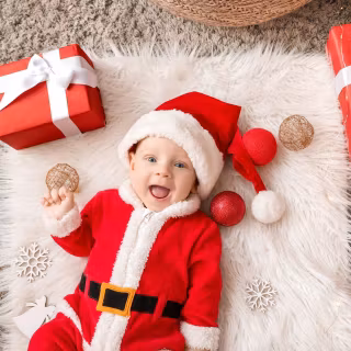 Santa baby wallpaper