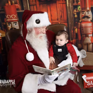 Santa baby wallpaper