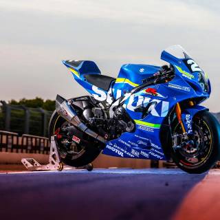 Suzuki wallpaper