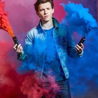 Tom Holland wallpaper