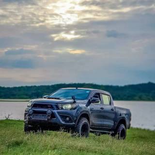 Toyota Hilux wallpaper