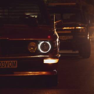 Old BMW 4k wallpaper