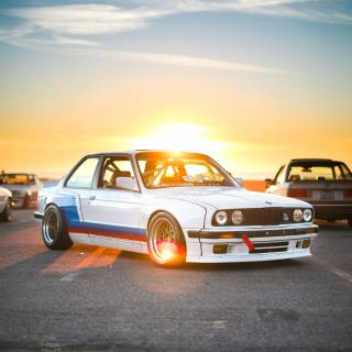 Old BMW 4k wallpaper