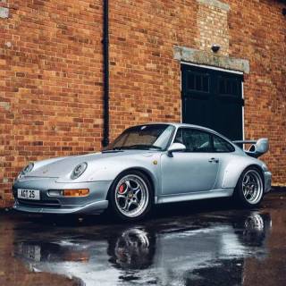 Vintage Porsche iPhone wallpaper