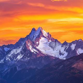 Mountains iPhone 4k wallpaper