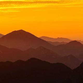 Mountains iPhone 4k wallpaper