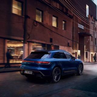Porsche Macan 2024 wallpaper