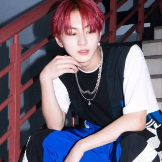 Jungwon red hair wallpaper