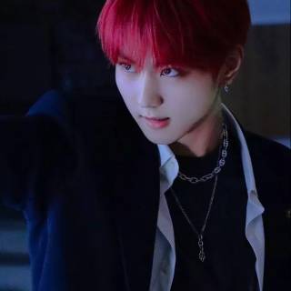 Jungwon red hair wallpaper