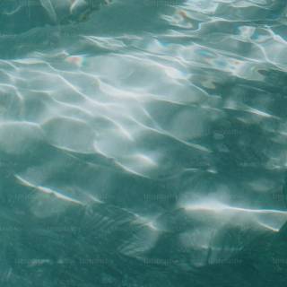 Crystal clear water wallpaper