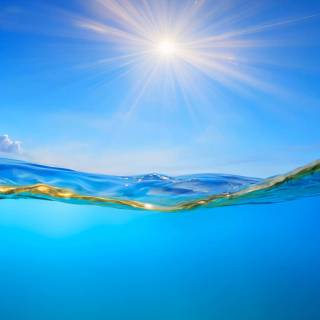 Crystal clear water wallpaper