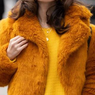 Selena Gomez Only Murders In The Building wallpaper