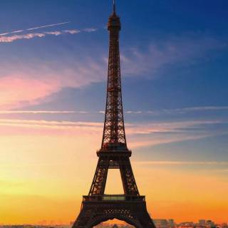 Paris spring 4k wallpaper