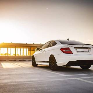 Mercedes-AMG C 43 wallpaper