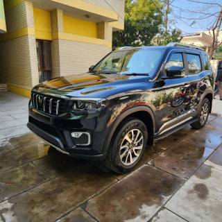 Mahindra Scorpio 4k wallpaper