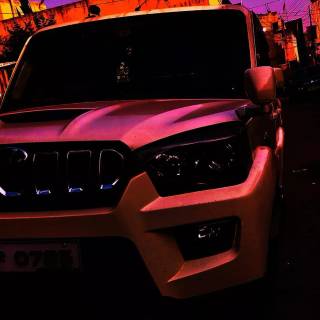 Mahindra Scorpio S11 Classic wallpaper