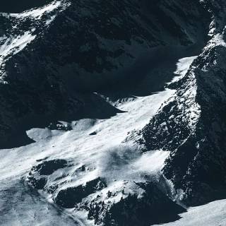 iPhone 4k snow wallpaper