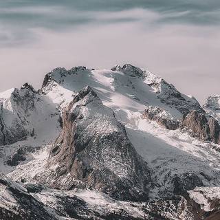 iPhone 4k snow wallpaper