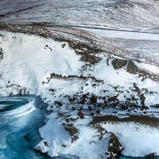 iPhone 4k snow wallpaper