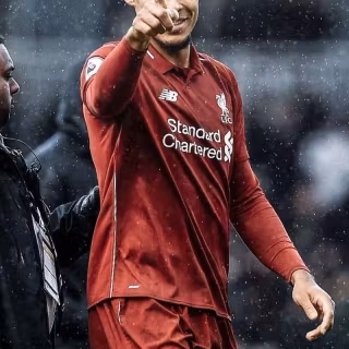 Virgil Van Dijk iPhone wallpaper
