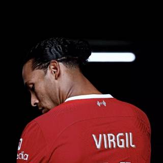Virgil Van Dijk iPhone wallpaper