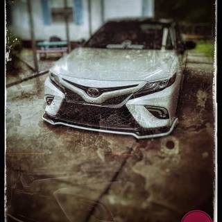 Toyota Camry iPhone wallpaper