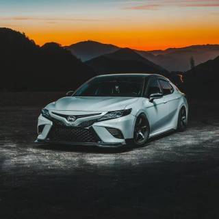 Toyota Camry iPhone wallpaper