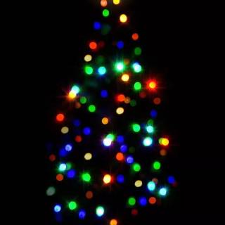 Dark Christmas tree wallpaper