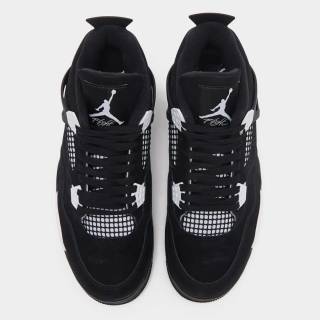 Air Jordan 4 Retro White Thunder wallpaper