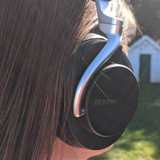 Shure Aonic wallpaper